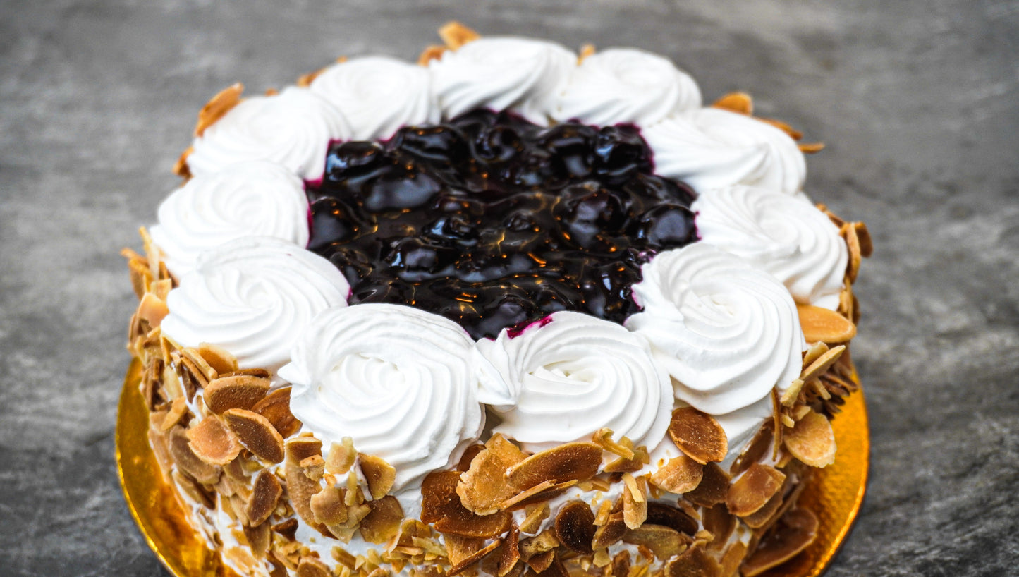 Vegan Fresh Blueberry Cake